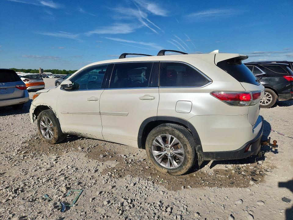 54282106 :رقم المزاد ، 5TDBKRFH5FS088098 vin ، 2015 Toyota Highlander مزاد بيع