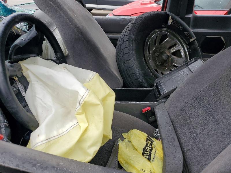 Auction sale of the 2000 Ford Explorer, vin: 1FMYU60X5YUA90981, lot number: 54338366