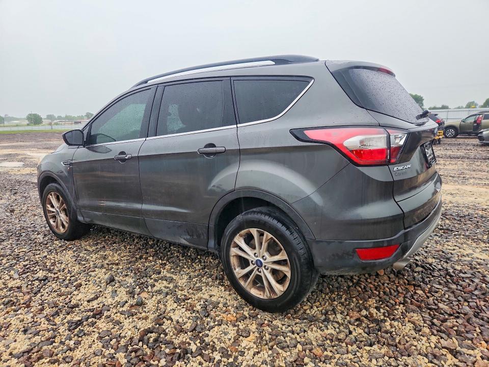 2018 Ford Escape მანქანა იყიდება აუქციონზე, vin: 1FMCU0GD3JUA93757, აუქციონის ნომერი: 53811436