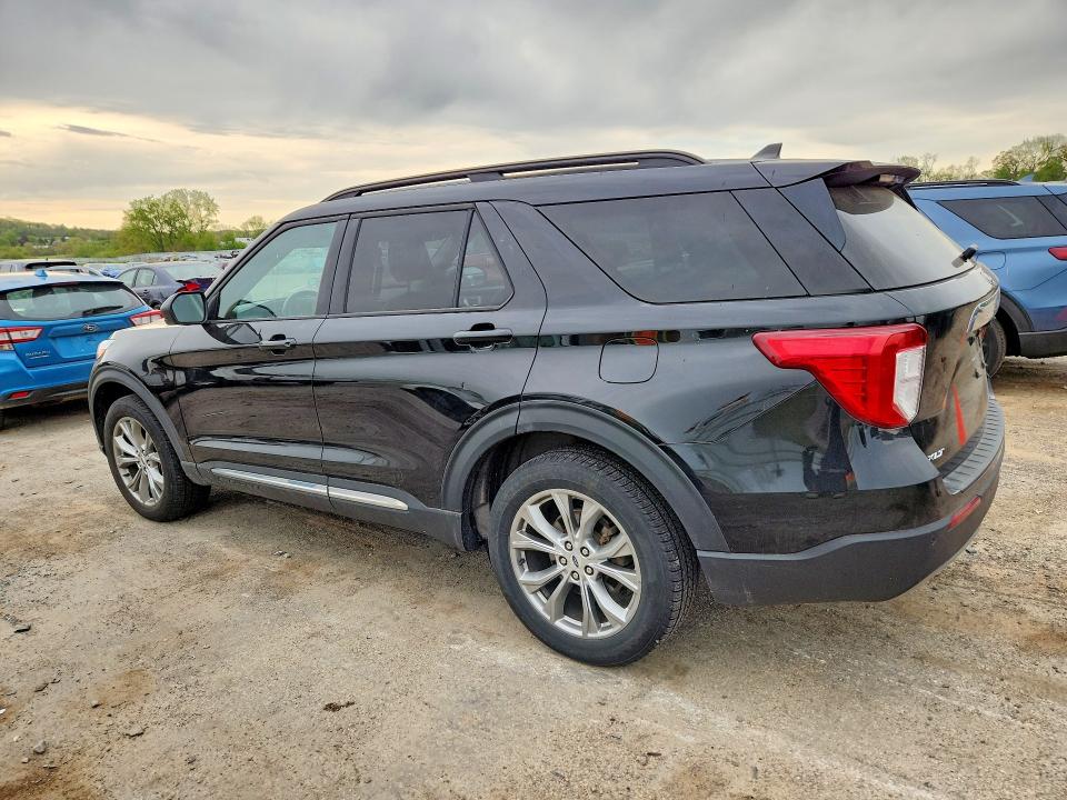 Продажа на аукционе авто 2022 Ford Explorer, vin: 1FMSK8DH1NGC35048, номер лота: 53250846