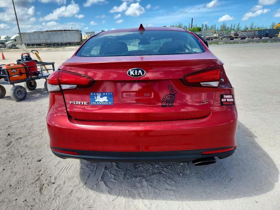 2017 Kia Forte მანქანა იყიდება აუქციონზე, vin: 3KPFL4A76HE041174, აუქციონის ნომერი: 54420296