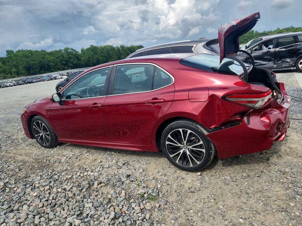 Auction sale of the 2018 Toyota Camry, vin: 4T1B11HK7JU646949, lot number: 55360486