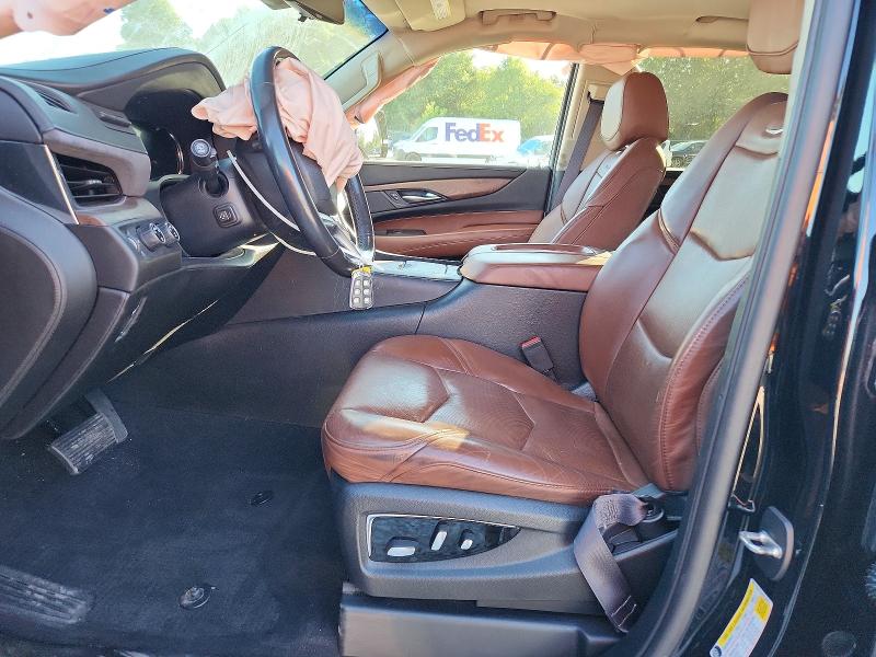 53596756 :رقم المزاد ، 1GYS4CKJ5HR135013 vin ، 2017 Cadillac Escalade مزاد بيع