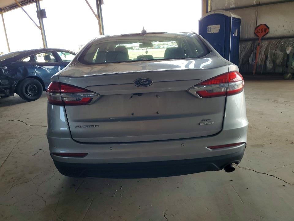 55446446 :رقم المزاد ، 3FA6P0HD2LR225902 vin ، 2020 Ford Fusion مزاد بيع