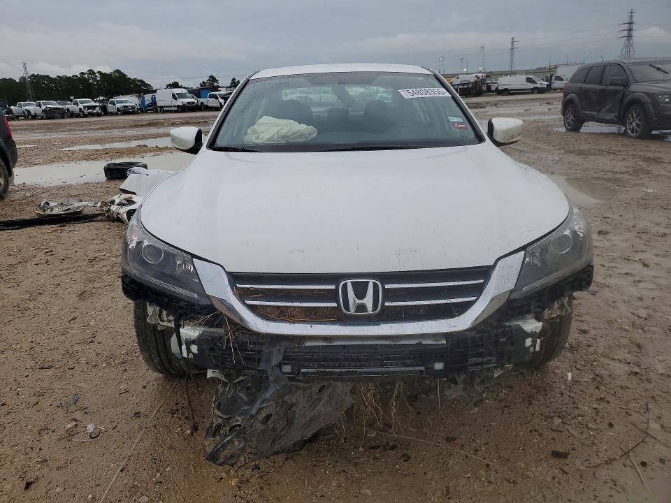 Продажа на аукционе авто 2015 Honda Accord, vin: 1HGCR2F57FA052604, номер лота: 54808356
