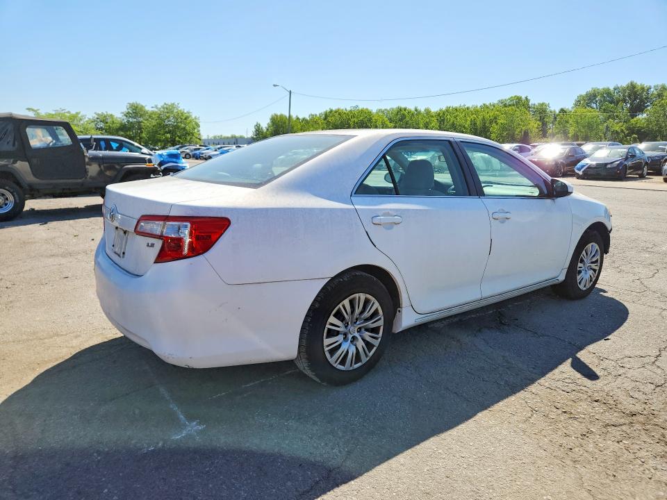 53284726 :رقم المزاد ، 4T1BF1FK2CU570242 vin ، 2012 Toyota Camry مزاد بيع