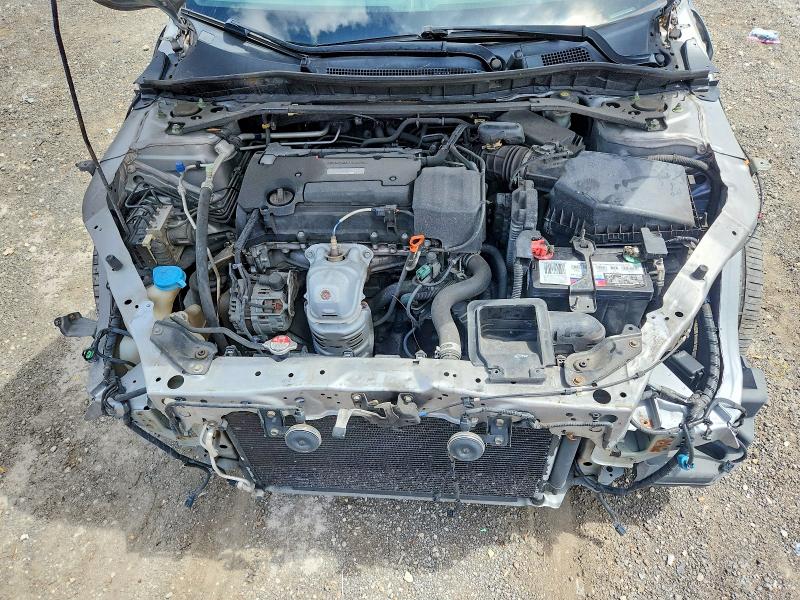 53793766 :رقم المزاد ، 1HGCR2F52HA108449 vin ، 2017 Honda Accord مزاد بيع
