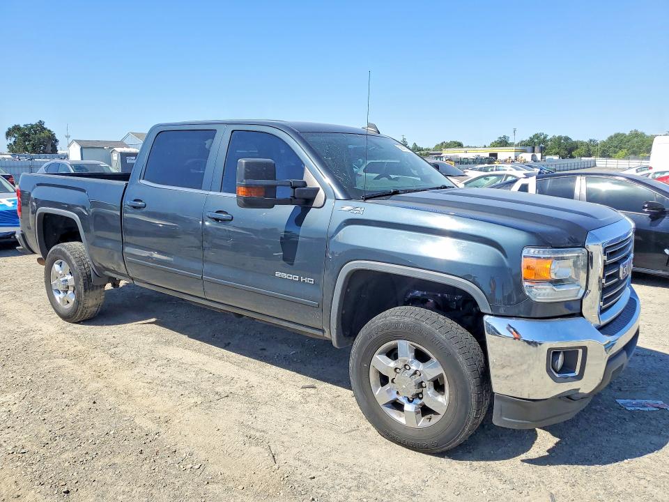 53645706 :رقم المزاد ، 1GT12SEG6HF178956 vin ، 2017 Gmc Sierra مزاد بيع