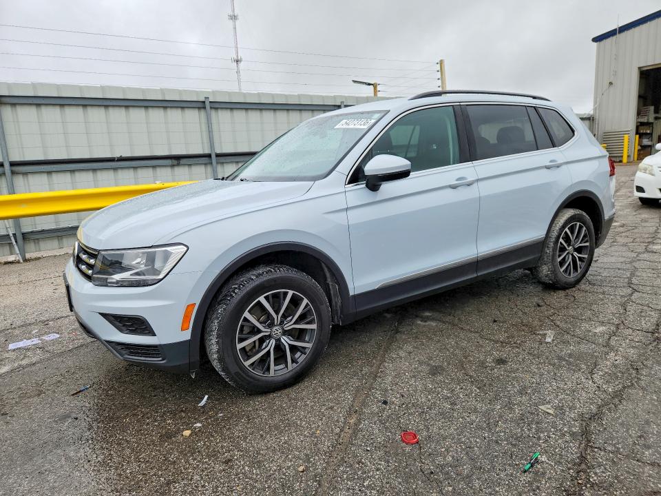 Продажа на аукционе авто 2018 Volkswagen Tiguan, vin: 3VV2B7AX0JM205356, номер лота: 54273136