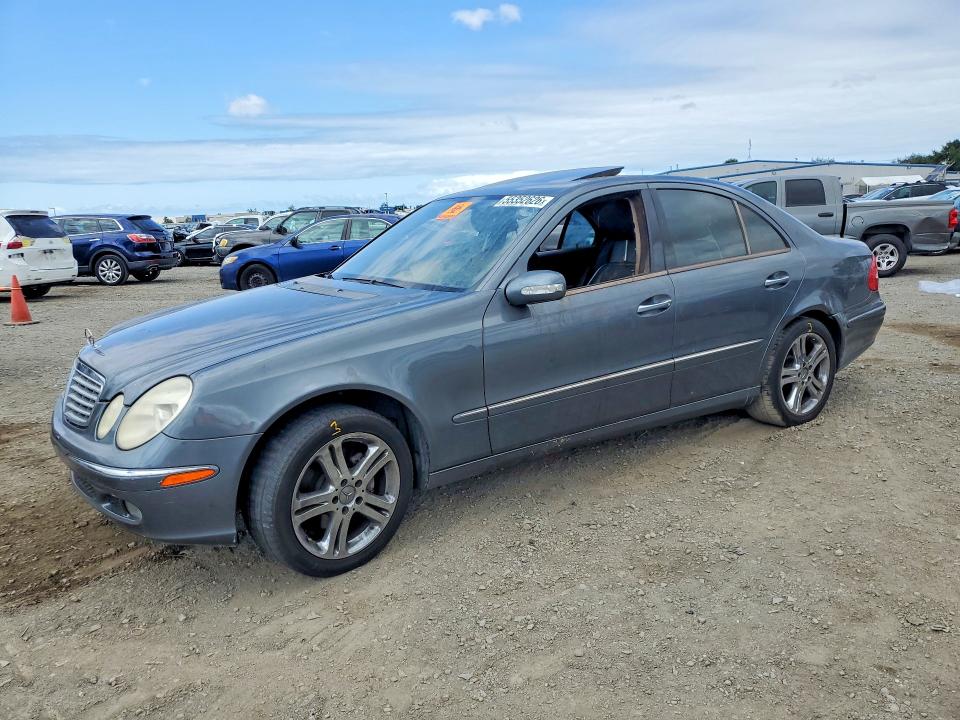 55352626 :رقم المزاد ، WDBUF56J96A855021 vin ، 2006 Mercedes-benz E مزاد بيع