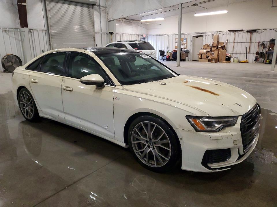 52612146 :رقم المزاد ، WAUL2BF21NN039067 vin ، 2022 Audi A6 مزاد بيع