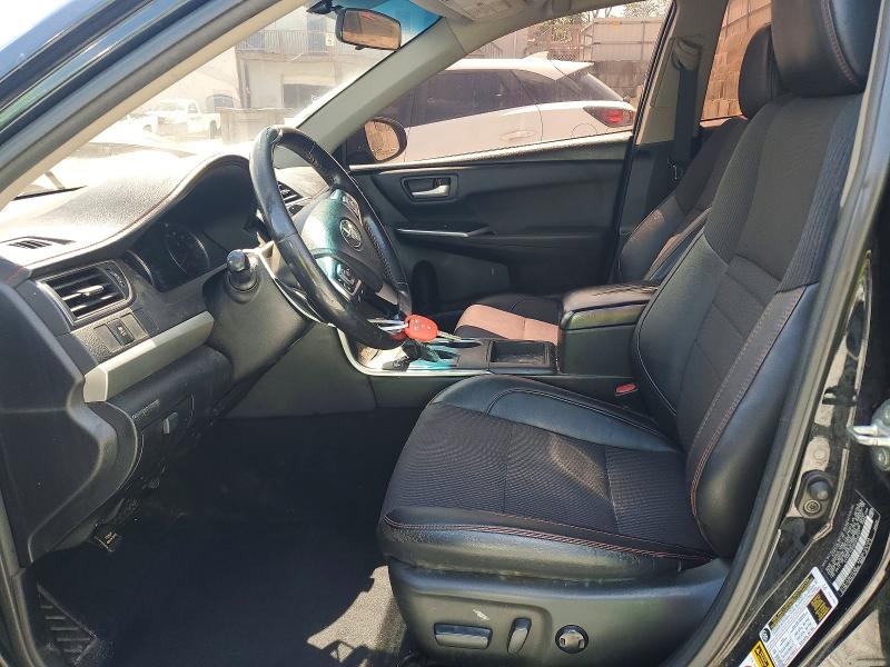 52241416 :رقم المزاد ، 4T1BF1FK7HU378211 vin ، 2017 Toyota Camry مزاد بيع