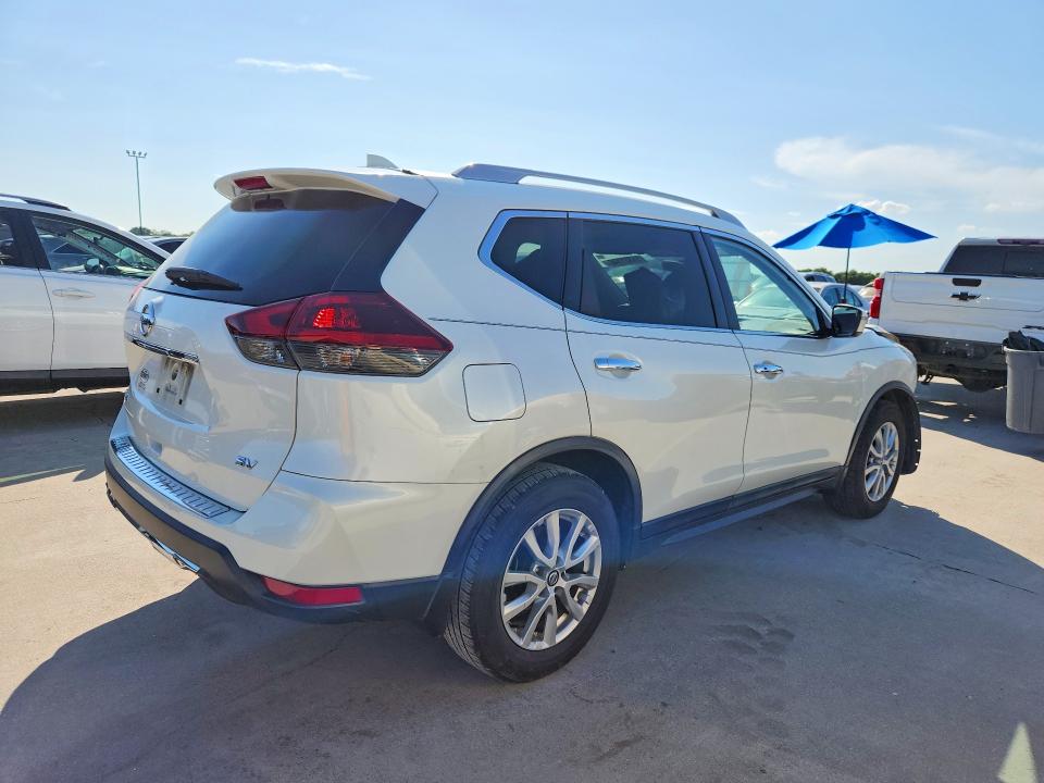 Продажа на аукционе авто 2018 Nissan Rogue, vin: 5N1AT2MT8JC811830, номер лота: 55331146