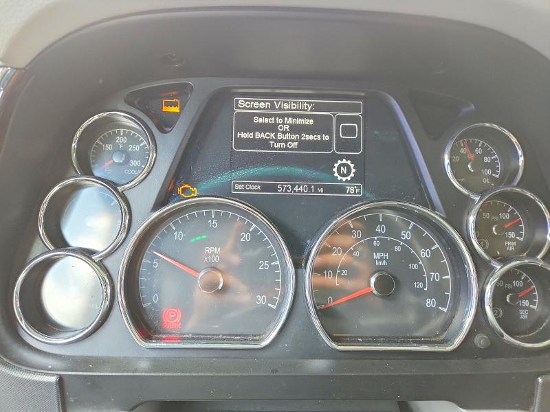 50165376 :رقم المزاد ، 1XPBDP9XXJD472043 vin ، 2018 Peterbilt 579 مزاد بيع