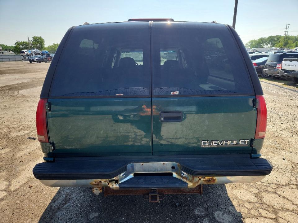 1998 Chevrolet Suburban მანქანა იყიდება აუქციონზე, vin: 3GNFK16R3WG146064, აუქციონის ნომერი: 54371696