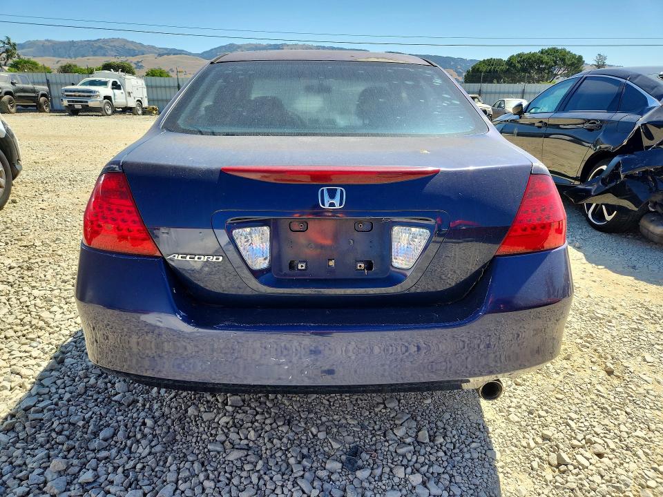 Продаж на аукціоні авто 2006 Honda Accord, vin: 1HGCM564X6A136827, номер лоту: 54111036