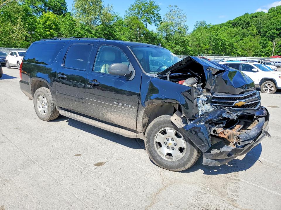 55306076 :رقم المزاد ، 1GNSKJE77ER188735 vin ، 2014 Chevrolet Suburban مزاد بيع