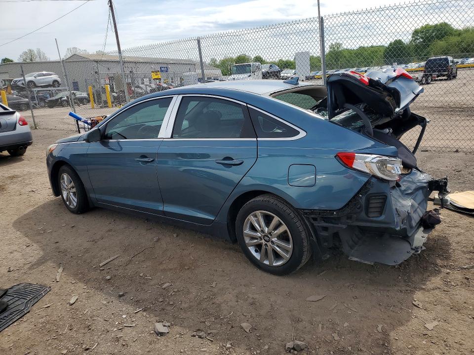Продажа на аукционе авто 2015 Hyundai Sonata, vin: 5NPE24AF2FH099006, номер лота: 52905016