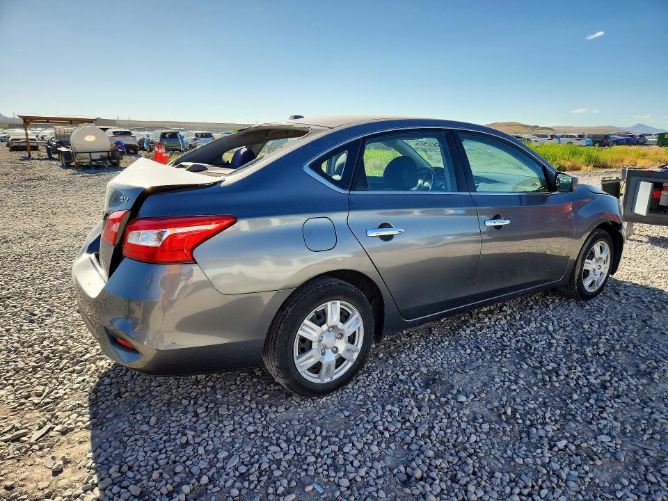 2017 Nissan Sentra მანქანა იყიდება აუქციონზე, vin: 3N1AB7AP1HL702221, აუქციონის ნომერი: 54125026
