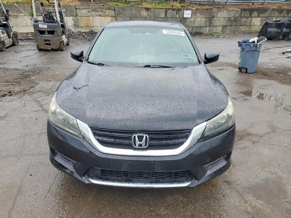 Продажа на аукционе авто 2015 Honda Accord, vin: 1HGCR2F33FA050041, номер лота: 53282366