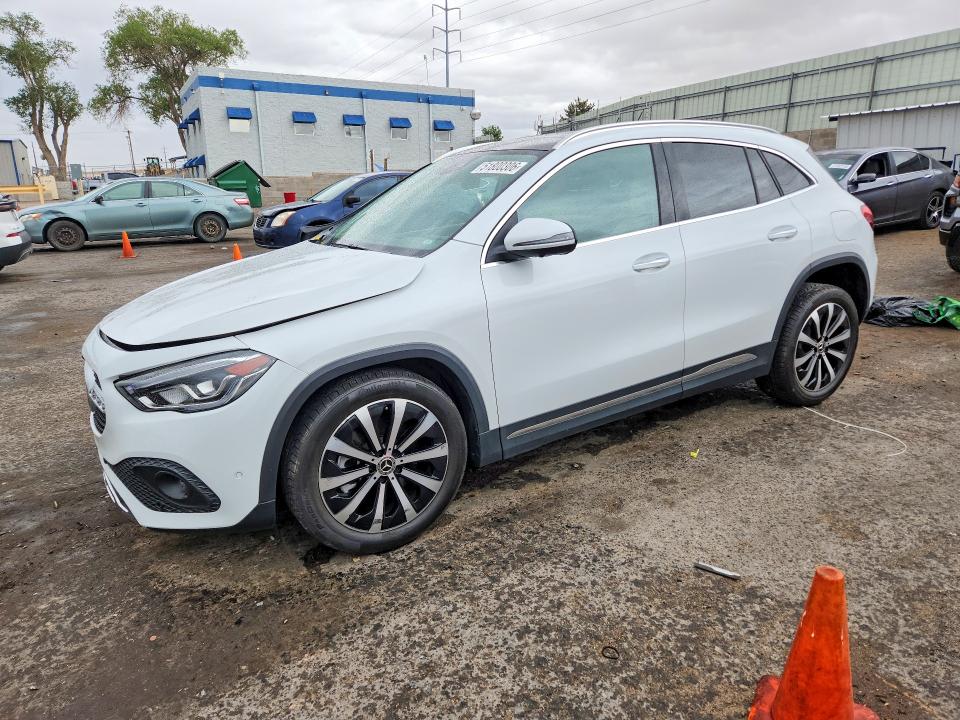 51800306 :رقم المزاد ، W1N4N4HB0NJ330280 vin ، 2022 Mercedes-benz Gla مزاد بيع