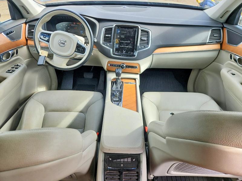 2021 Volvo Xc90 მანქანა იყიდება აუქციონზე, vin: YV4A221K8M1745683, აუქციონის ნომერი: 55209966