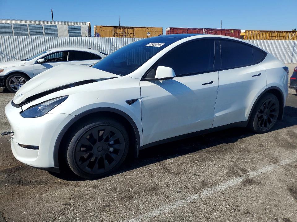 52940516 :رقم المزاد ، 7SAYGDEE2PF844212 vin ، 2023 Tesla Model Y مزاد بيع