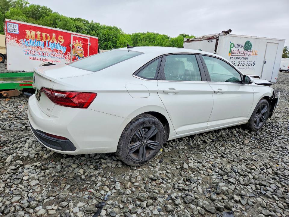 54472666 :رقم المزاد ، 3VW7M7BU7NM021571 vin ، 2022 Volkswagen Jetta مزاد بيع