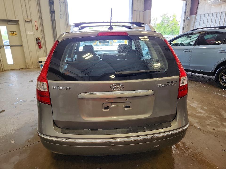 54758216 :رقم المزاد ، KMHDC8AE5BU099990 vin ، 2011 Hyundai Elantra Touring مزاد بيع