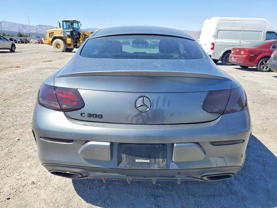 2018 Mercedes-benz C მანქანა იყიდება აუქციონზე, vin: WDDWJ4JB0JF681313, აუქციონის ნომერი: 54720896