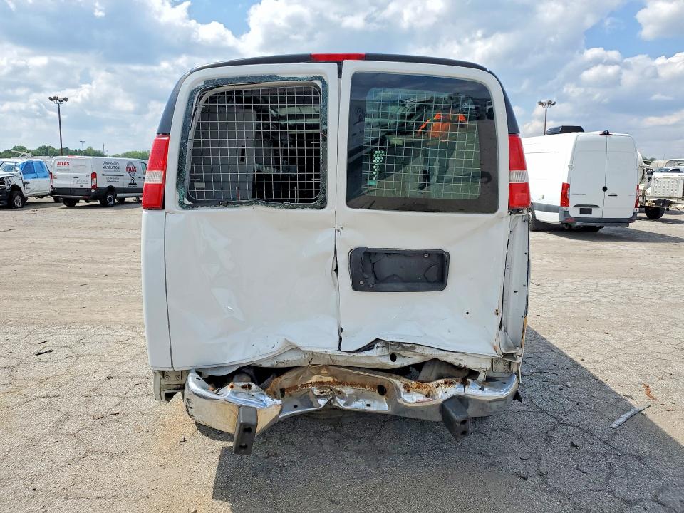 2018 Chevrolet Express G2500 მანქანა იყიდება აუქციონზე, vin: 1GCWGAFG2J1910177, აუქციონის ნომერი: 50126846
