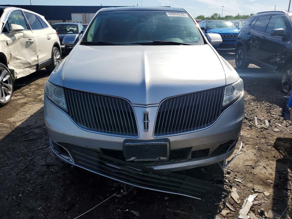 Продаж на аукціоні авто 2016 Lincoln Mkt, vin: 2LMHJ5AT6GBL01824, номер лоту: 54892976