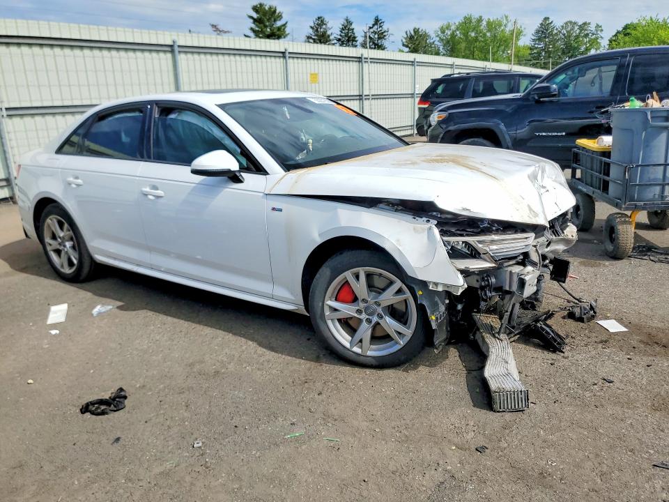 Aukcja sprzedaży 2018 Audi A4, vin: WAUDNAF40JN010015, numer aukcji: 55231826