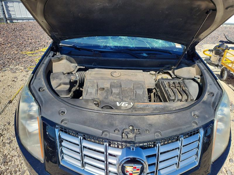 53400806 :رقم المزاد ، 3GYFNBE38GS500821 vin ، 2016 Cadillac Srx مزاد بيع