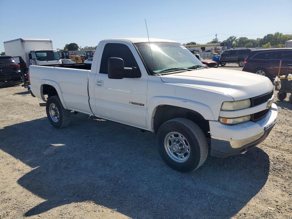 Auction sale of the 2002 Chevrolet Silverado, vin: 1GBHC24U32Z243095, lot number: 55065896