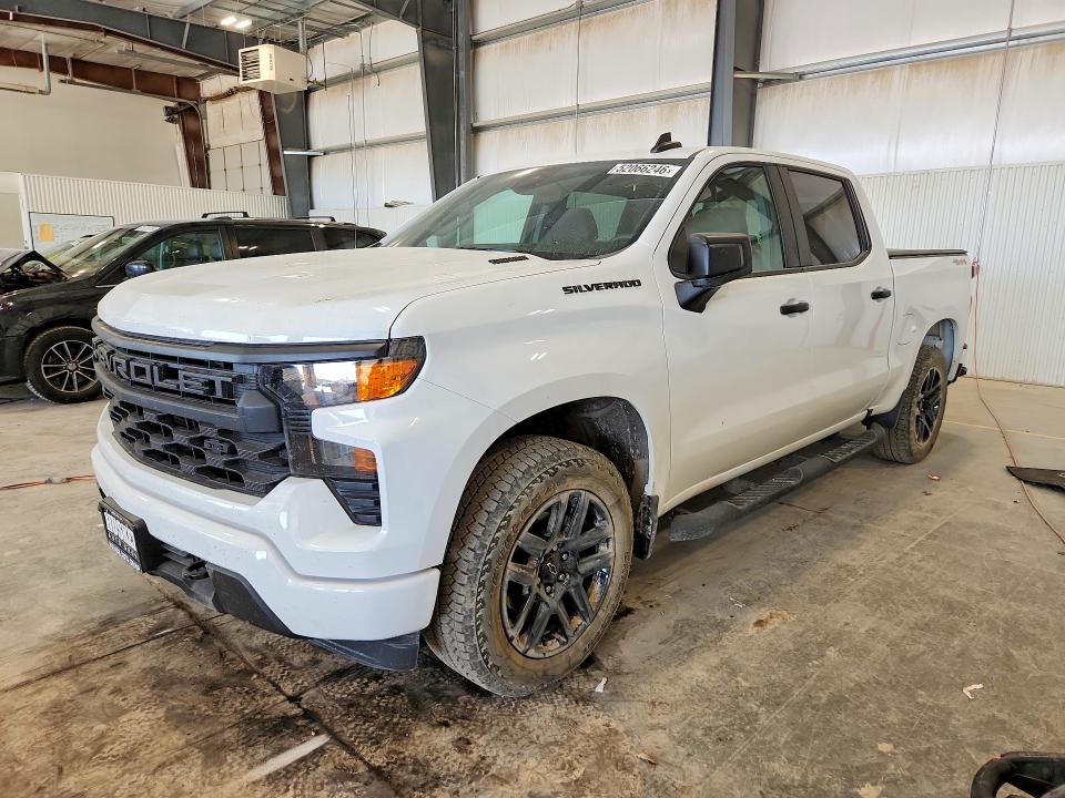 52066246 :رقم المزاد ، 1GCPKBEK7SZ132847 vin ، 2025 Chevrolet Silverado مزاد بيع