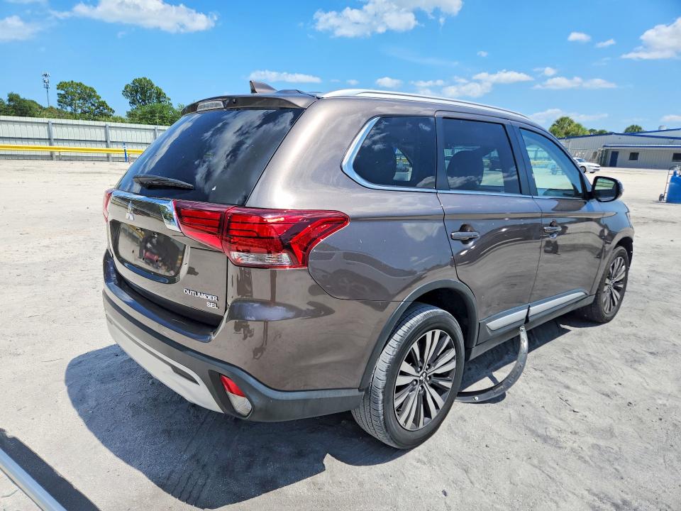 Aukcja sprzedaży 2019 Mitsubishi Outlander, vin: JA4AD3A34KZ015371, numer aukcji: 52143106