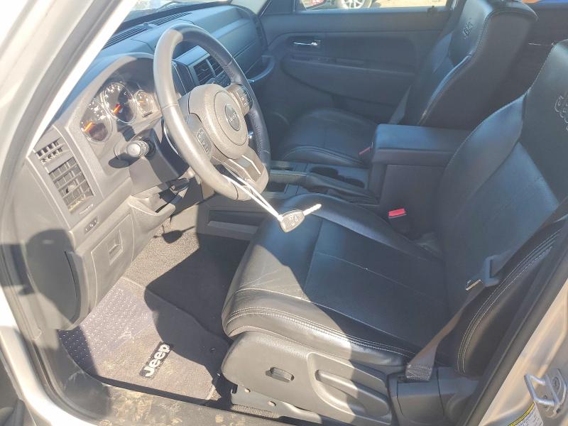 52563236 :رقم المزاد ، 1C4PJMAK5CW186543 vin ، 2012 Jeep Liberty مزاد بيع