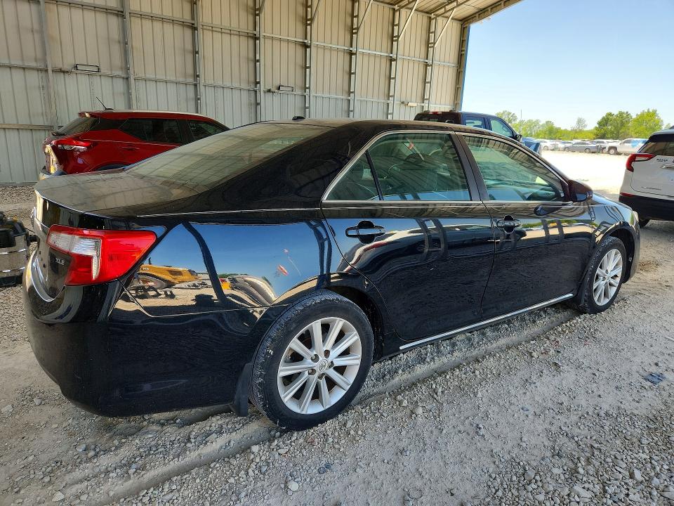 52869066 :رقم المزاد ، 4T4BF1FK0CR215849 vin ، 2012 Toyota Camry مزاد بيع