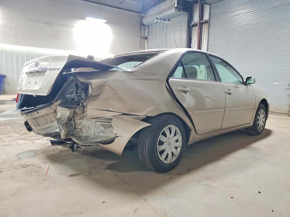 52042136 :رقم المزاد ، 4T1BE32K76U114326 vin ، 2006 Toyota Camry مزاد بيع
