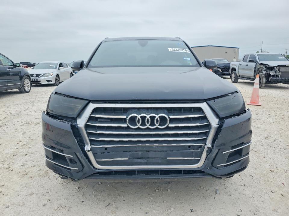 52329256 :رقم المزاد ، WA1AHAF72HD037976 vin ، 2017 Audi Q7 مزاد بيع
