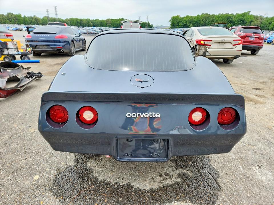1982 Chev Corvette მანქანა იყიდება აუქციონზე, vin: 1G1AY8782C5113830, აუქციონის ნომერი: 52156186
