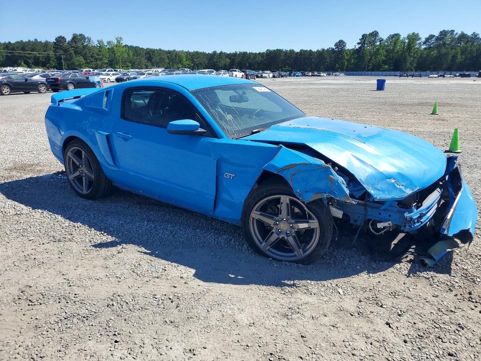 53646046 :رقم المزاد ، 1ZVBP8CH0A5156724 vin ، 2010 Ford Mustang مزاد بيع