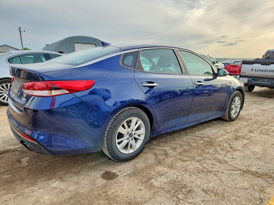 2018 Kia Optima მანქანა იყიდება აუქციონზე, vin: 5XXGT4L3XJG223407, აუქციონის ნომერი: 52598686
