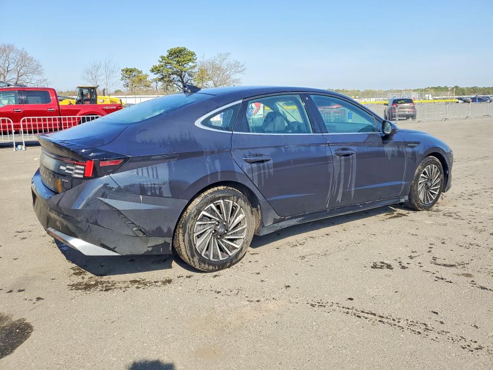 51592356 :رقم المزاد ، KMHL34JJ8RA095767 vin ، 2024 Hyundai Sonata Hybrid مزاد بيع
