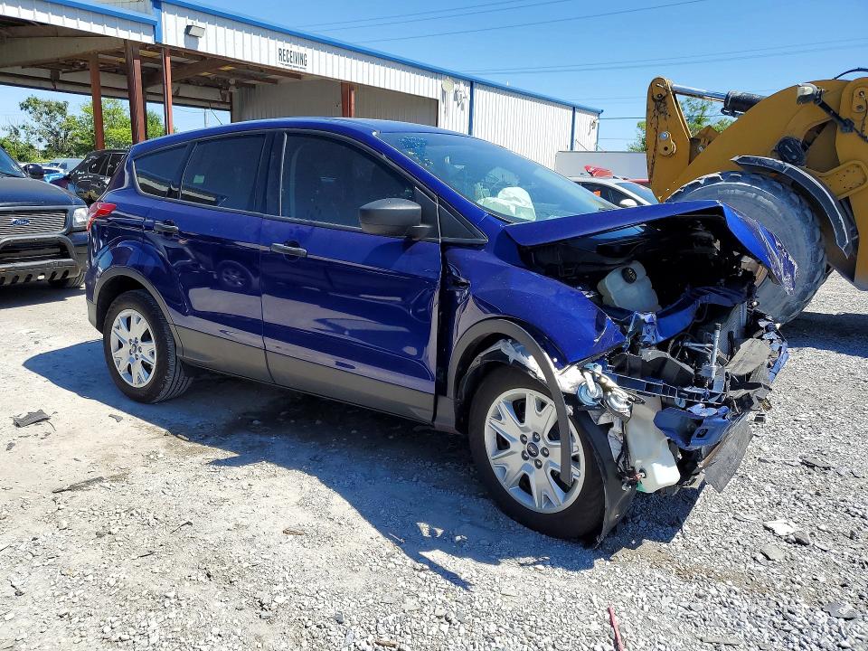 52714826 :رقم المزاد ، 1FMCU0F74GUB31033 vin ، 2016 Ford Escape مزاد بيع
