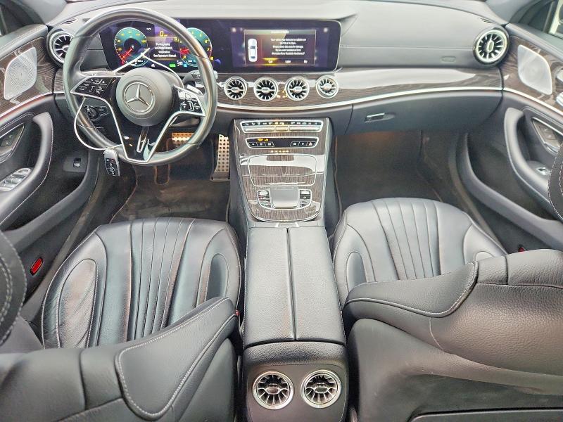 52413976 :رقم المزاد ، W1K2J5KB0NA107882 vin ، 2022 Mercedes-benz Cls مزاد بيع