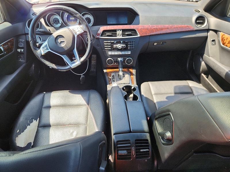 Продаж на аукціоні авто 2012 Mercedes-benz C, vin: WDDGF4HB9CA614303, номер лоту: 53584816