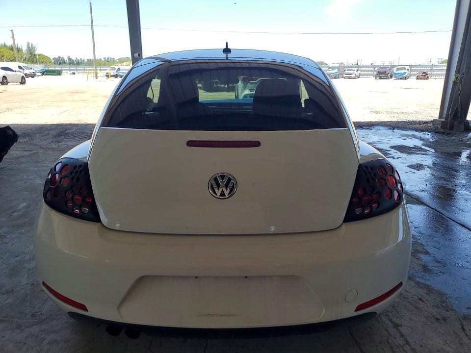 53159936 :رقم المزاد ، 3VWJX7AT9CM607515 vin ، 2012 Volkswagen Beetle مزاد بيع