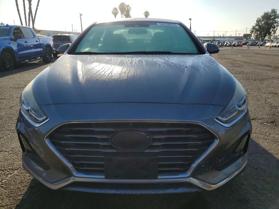 54256856 :رقم المزاد ، 5NPE24AF8JH696833 vin ، 2018 Hyundai Sonata مزاد بيع